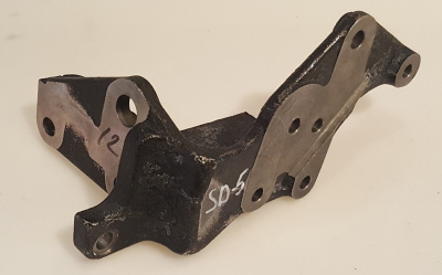 Кронштейн генератора и компрессора кондиционера (SD5) дв. А275 (в/з 4216.3701050-12)