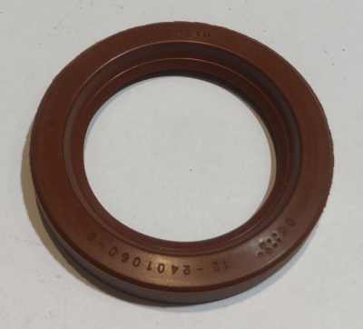 Сальник полуоси, ступицы Волга все модели коричневый и передней ступицы Соболь, Баргузин 4х4