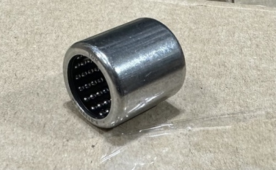 Подшипник игольчатый крышки КПП Next 330 H. М F-213995.08