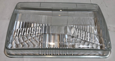 Стекло (рассеиватель) фары Волга 3102, МАЗ