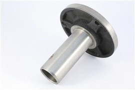 Фланец (крышка подшипника) первичного вала КПП 5-и ст. Газель, Соболь, Волга