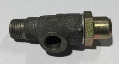 Штуцер (клапан редукционный) крана масла Газ, Уаз