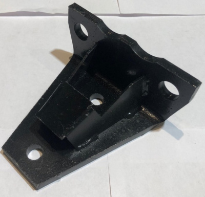 Кронштейн заднего стабилизатора нижний Газель, Соболь (угол) нового образца усиленный