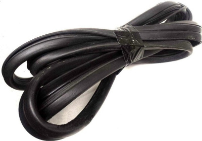 Уплотнитель лобового стекла Волга все модели