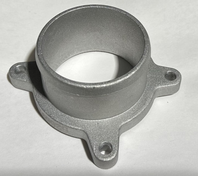 Фланец воздушный перекачивающий Газель дв. Cummins 2.8 (СВЕЧИ НАКАЛА ТЭНА)