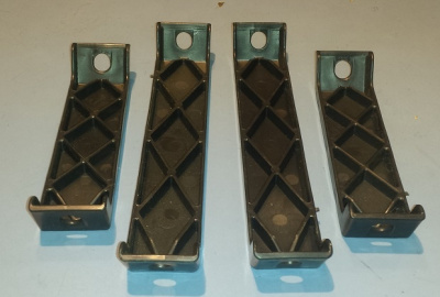 Кронштейн крепления задних (крыльев) полуарок Газель, Соболь пластик комплект