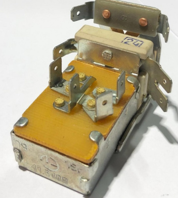 Центральный переключатель света Волга 31029, 3102, 31022