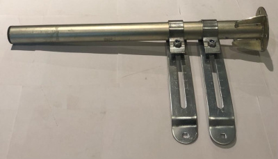 Кронштейн (труба) крепления задних подкрылок со скобами