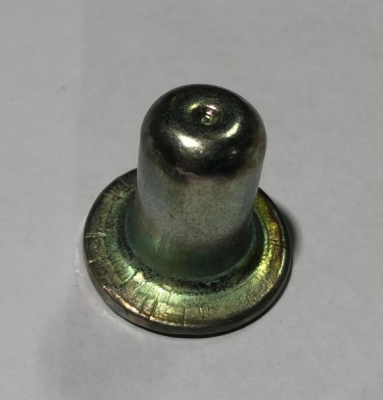 Втулка торсиона крышки багажника Волга все модели