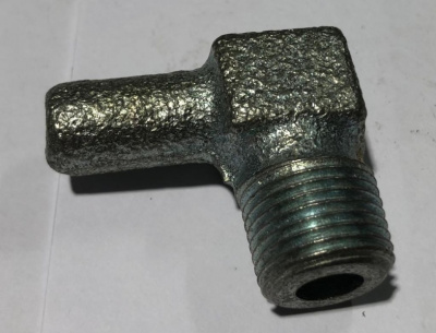 Штуцер (забора вакуума) коллектора Газ, Уаз дв. 4216, 417, 421 дв. 406 ЗМЗ карбюратор (уголок) под шланг