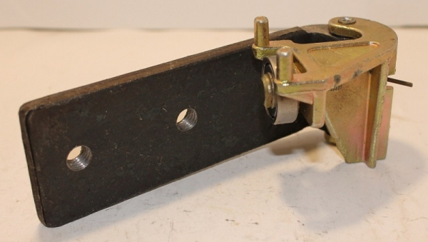 Ролик боковой двери средний в сборе Газель, Соболь (Опора двери сдвижной средняя)